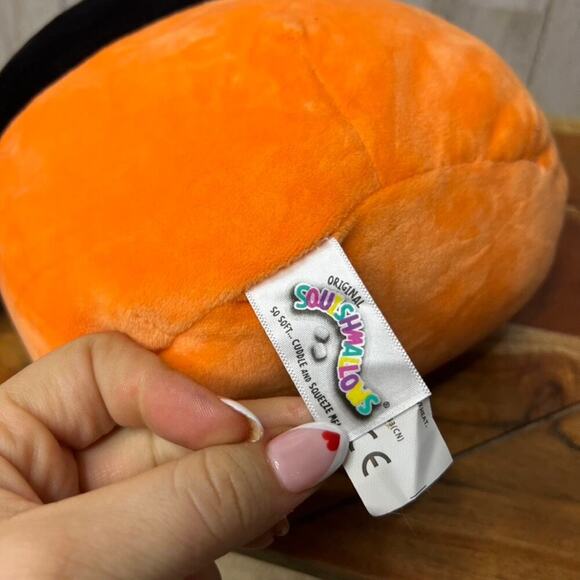 Squishmallows 10" Emily the Bat Halloween Plush 2020 - Picture 5 of 5